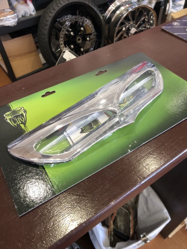 ハーレー　カスタム　浜松　フェアリングインテークライト　LED