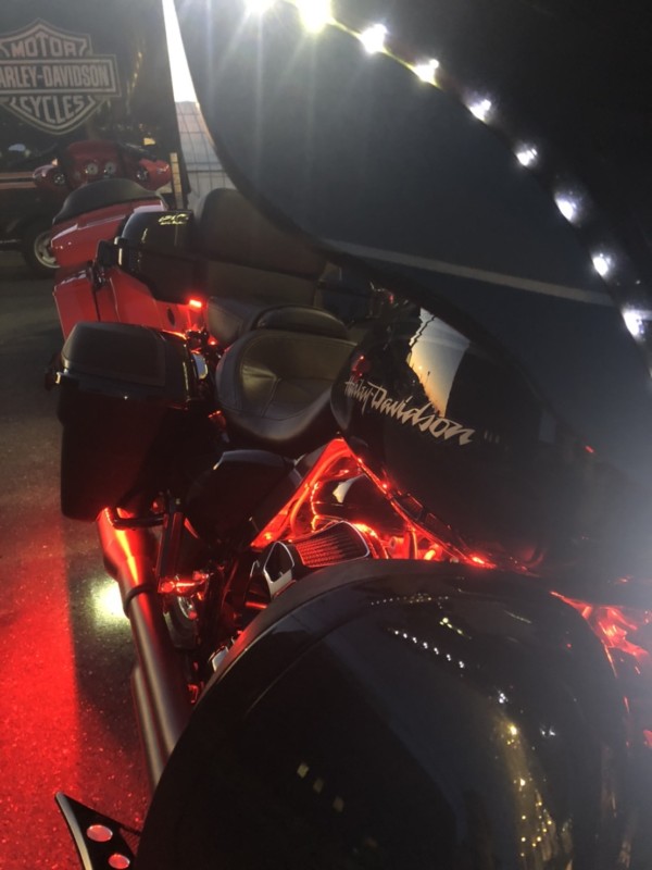 ハーレー　カスタム　浜松　prizebikesalon　プライズバイクサロン　FLHX　ストリートグライド　LED　ストロボ
